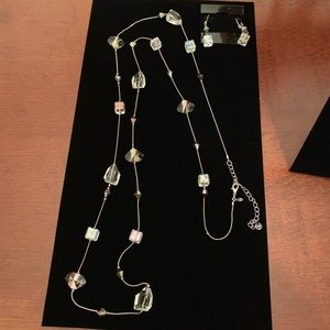 Premier Designs Necklace and Earrings